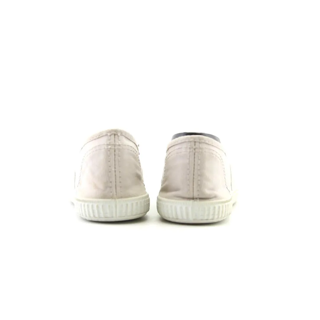 HAMPTON CANVAS .